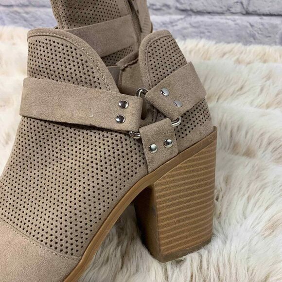 Fergalicious Augustine Tan Performated Peep Toe Booties Size 8 - Picture 5 of 8